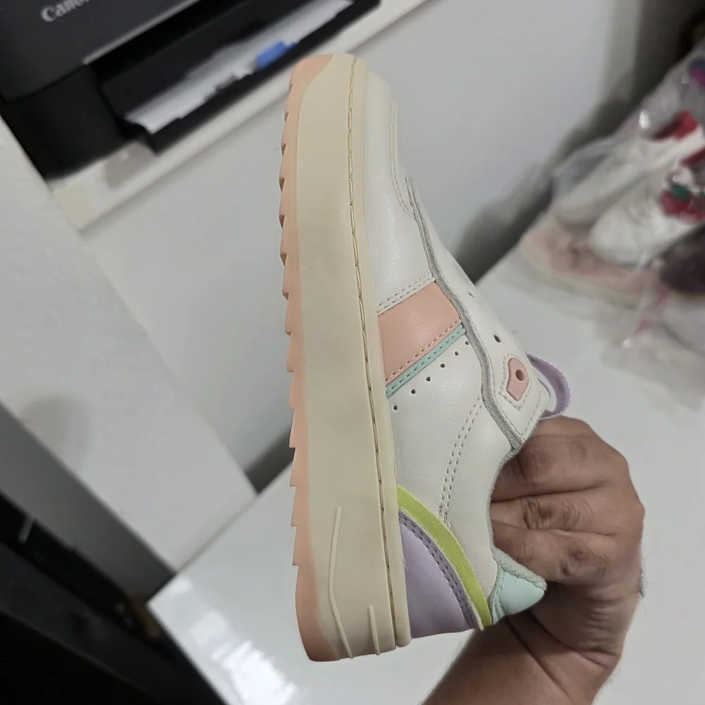 Little Girls Zara Multicolored Pastel Laced Sneakers Shoes Size 13